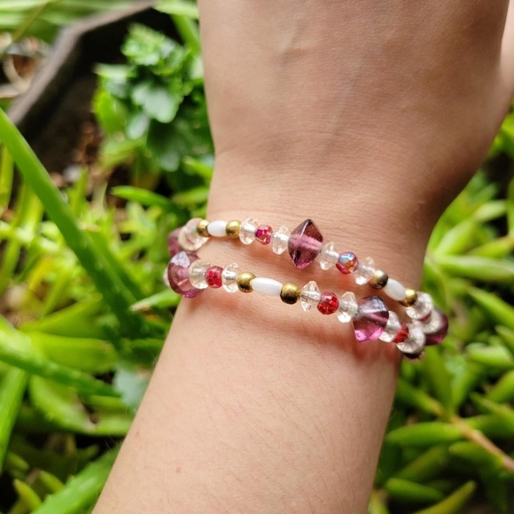 Vintage Beaded Bracelet - Picture 3 of 4